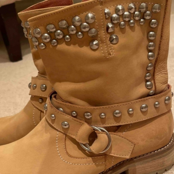 CHIARA FERRAGNI Studded Boot - Picture 4 of 6